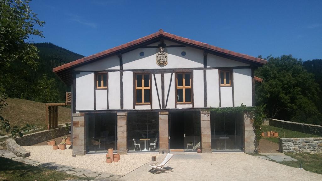Izal Landetxea Guest House Bergara Ngoại thất bức ảnh
